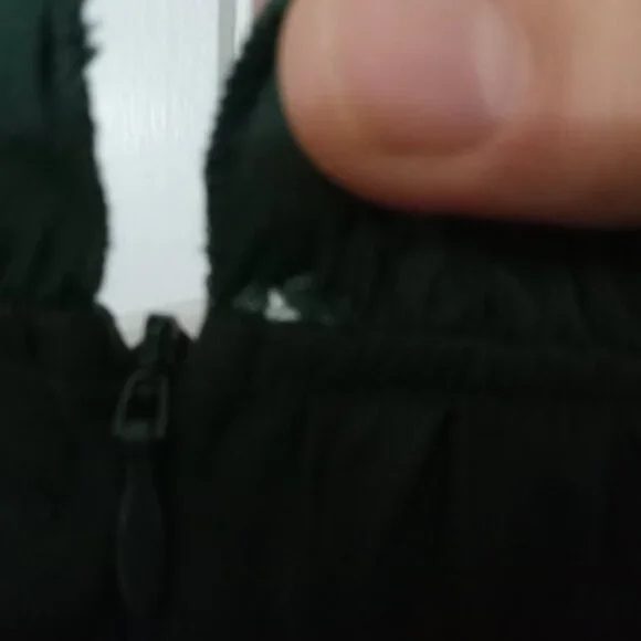 Ivy City Co Gwendolyn Dress Size Small - Picture 7 of 11